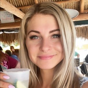 Meet your Posher, Megan